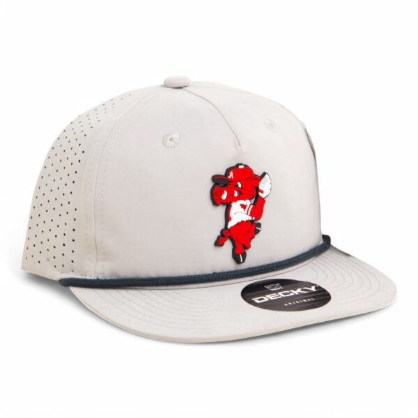 Decky Perforated- Pitching Ribby