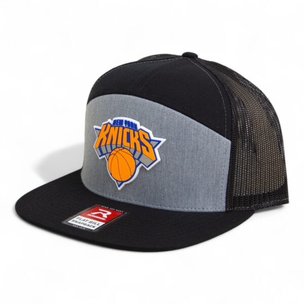 New York Knicks 3D Snapback Seven-Panel Flat Bill Trucker Hat- Heather Grey/ Black